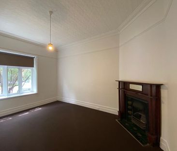 390 Riversdale Road, Hawthorn East - Photo 1