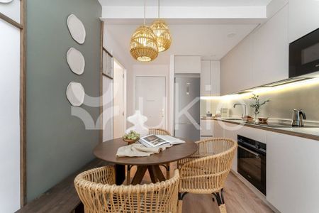 2 room luxury Apartment for rent in Madrid, Spain - Photo 4