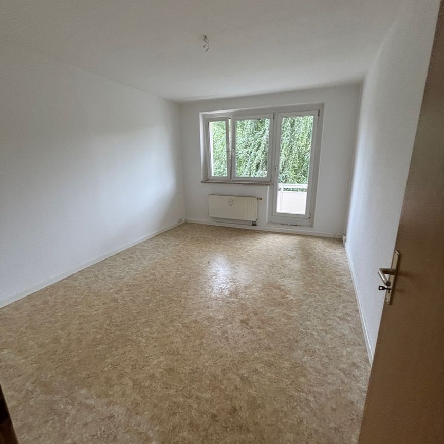 3-RW / Badewanne / Küche und Bad mit Fenster / Kautionsfrei - Photo 1