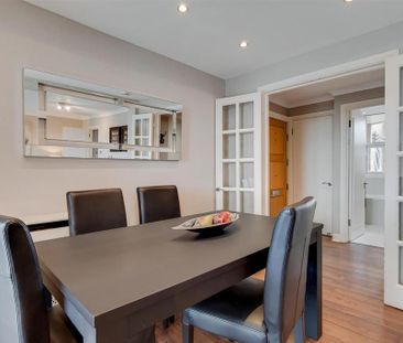 3 bedroom flat to rent - Photo 3