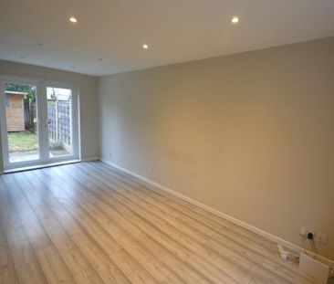 3 Bedroom Semi Detached To Let - Photo 2