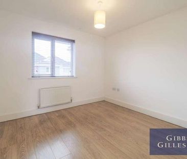 Stanmore House, Coleridge Drive, Ruislip, HA4 - Photo 3