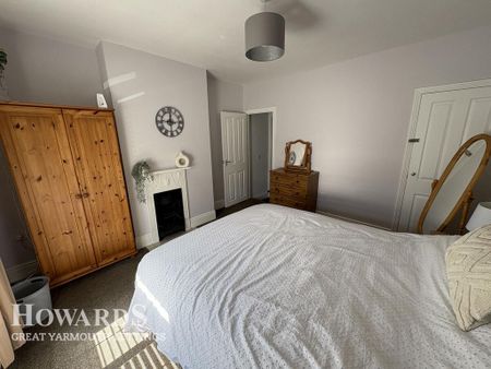 3 bedroom end of terrace house to rent - Photo 5