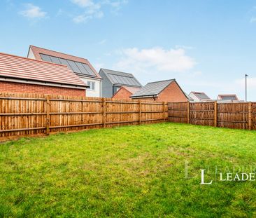 3 bedroom house to rent Thistledown, Pershore, Worcestershire, WR10 - Photo 3