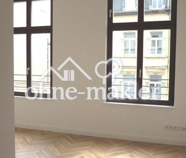 Kernsanierte 2-Zimmer-Wohnung mit Einbauküche und großem Erker - Photo 3