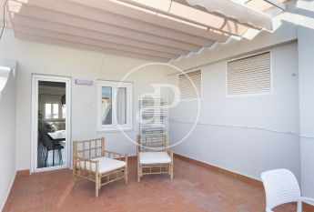 Penthouse for rent with Terrace in San Francesc (Valencia)