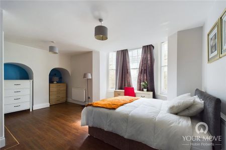 1 bedroom in a house share to rent - Photo 4