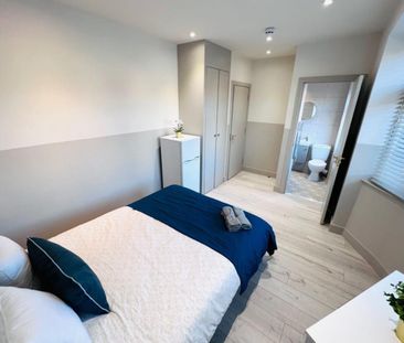 Room in a Shared House, Rowan Crescent, SW16 - Photo 5