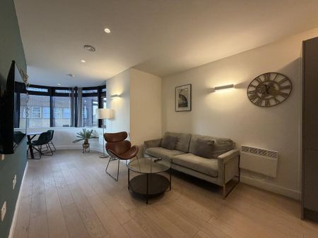 1 bedroom flat to rent - Photo 2