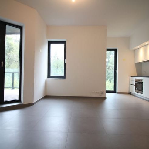 Appartement te huur - Photo 1