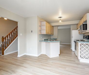 For Lease - 50 CHAPMAN Court Unit# 27, London North, Ontario - Photo 5