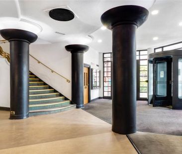 Balham High Road, London, SW17 - Photo 1
