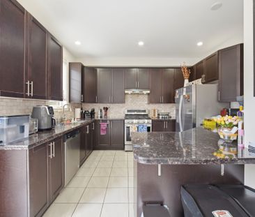 For Lease - 24 Exhibition Crescent, Brampton, Ontario - Photo 6