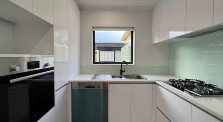 Papatoetoe, 3 Bedroom - Photo 3