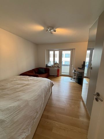 1 Zimmer, 90 m², 3. Stock - Foto 4