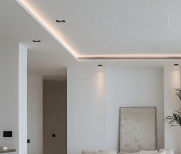 3 bedroom luxury Flat for rent in Marbella, Spain - Photo 1