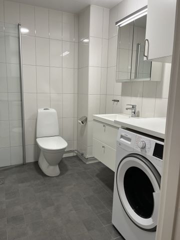 Gripengatan, Järfälla - Photo 2