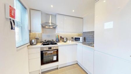 Room in a Shared House, Glenrosa Street, SW6 - Photo 3