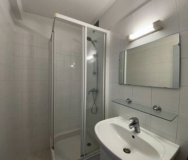 Location Appartement 3 pièces 54m² RENNES 35700 - Photo 2