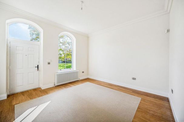 4 bedroom townhouse to rent - Photo 1