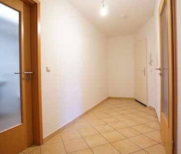 Geräumige 2-Raum Wohnung im Innenhof mit Balkon - Foto 1