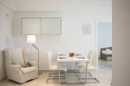 Passeig de lAlbereda, Valencia, Valencian Community 46023 - Photo 5