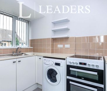 1 bedroom house to rent Bradfield Close, Guildford, GU4 - Photo 3