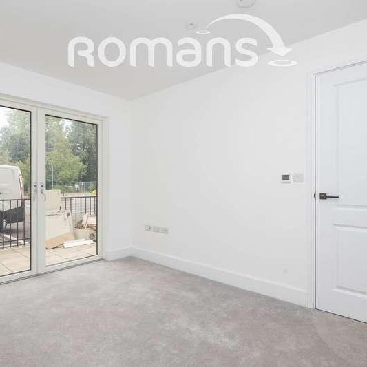Magna Vita, Lyon Way, Frimley, Camberley, Surrey, GU16 - Photo 1
