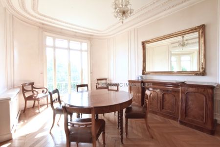 Tout savoir sur cet appartement dans le quartier Gros Caillou, à Paris 7ème - Photo 2