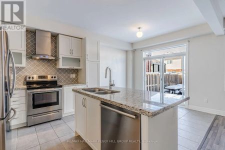 181 WAGNER CRESCENT - Photo 2