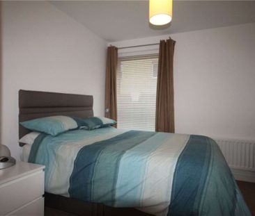 First Floor Apartment in a Central Location with Balcony - Photo 2