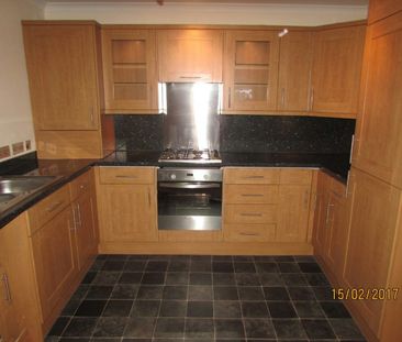 Flat to rent on - Photo 5