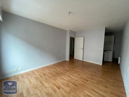 Location Appartement 2 pièces 41m² LAVAL 53000 - Photo 2