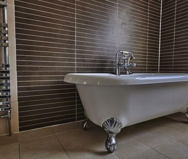 2 bedroom terraced house to rent - Photo 6