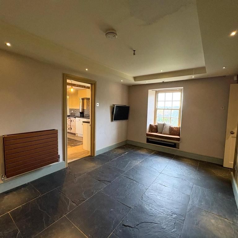 4 bedroom detached house to rent - Photo 1