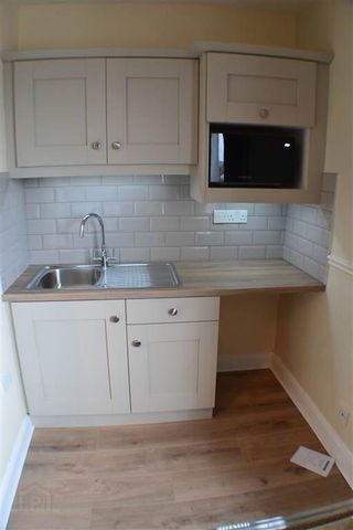 Studio 1, 254 Ravenhill Road, Belfast, BT6 8GJ - Photo 2