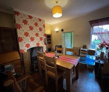 2 bedroom semi-detached house to rent - Photo 2