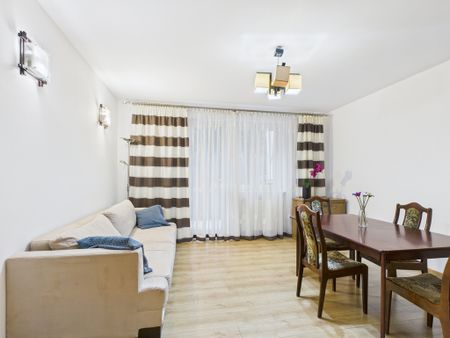 Przestronne 3-pokojowe mieszkanie w Otwocku - Photo 2