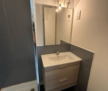 Location Studio meublé 17m² Marseille CHARTREUX 13004 - Photo 4