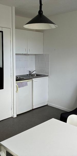 Location Appartement 1 pièce 21m² CLERMONT FERRAND 63000 - Photo 1