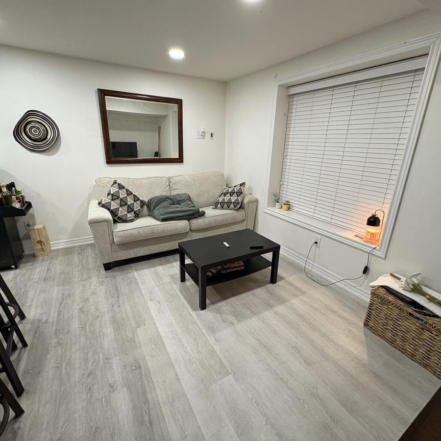 For Lease - 47 Cooper Creek Court Unit# Basement, Vaughan, Ontario - Photo 1