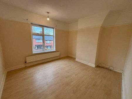 Leslie Road, WA10 - Photo 2