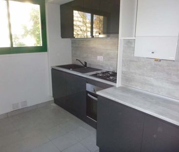 Location Appartement 3 pièces 62m² - Photo 2