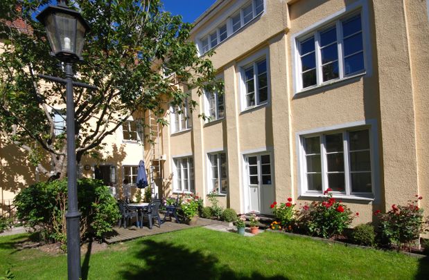 Sala centrum: Mysig trea på bottenvåningen - Foto 1