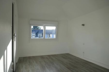 Location Appartement 3 pièces 52m² ST QUAY PORTRIEUX 22410 - Photo 2