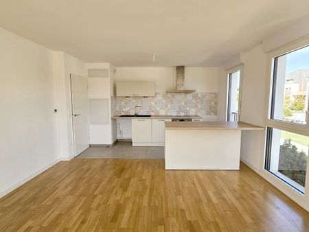 Location Appartement 5 pièces 83m² COMPIEGNE 60200 - Photo 3