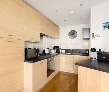 2 bedroom apartment to rent - Photo 6