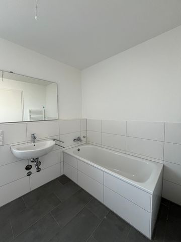 *Erstbezug* Barrierefreie Erdgeschosswohnung auf der Suche nach Ihnen! - Foto 4