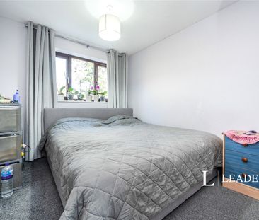 4 bedroom house to rent Pine Ridge, Northampton, Northamptonshire, NN3 - Photo 6