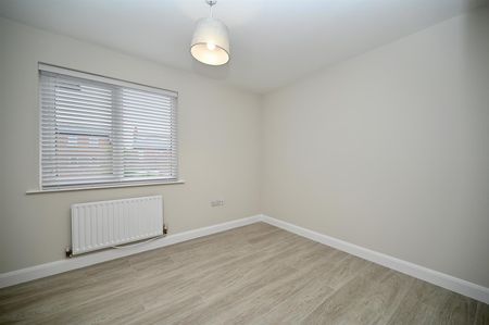 Apt 7, 39 Dundela Crescent, Belfast, BT4 3BN - Photo 4